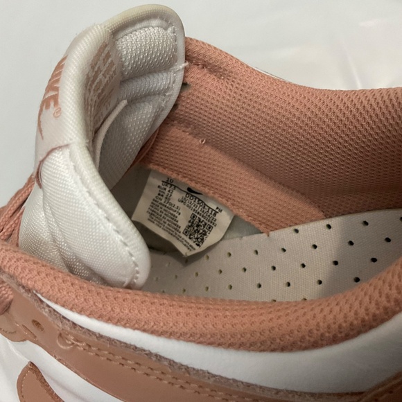 Nike Dunk Low Rose Whisper- DD1503-118  Women’s Size US 10 / EUR 42 - Picture 8 of 10